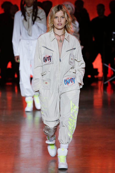トミー ヒルフィガー Spring の体験型ファッションショー Tommynow より トミー ヒルフィガー Spring の体験型ファッションショー Tommynow より