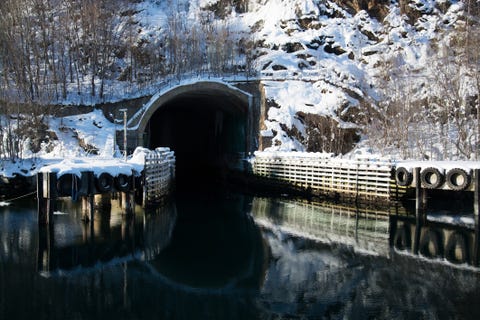 ubåtbunker olavsvern, troms, norge