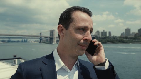 jeremy strong in succession 4x03