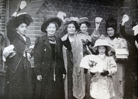 emmeline pankhurst suffragette