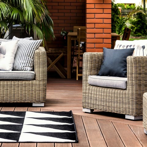 Best Outdoor Furniture 2021 Where To Buy Patio Furniture For Any Budget