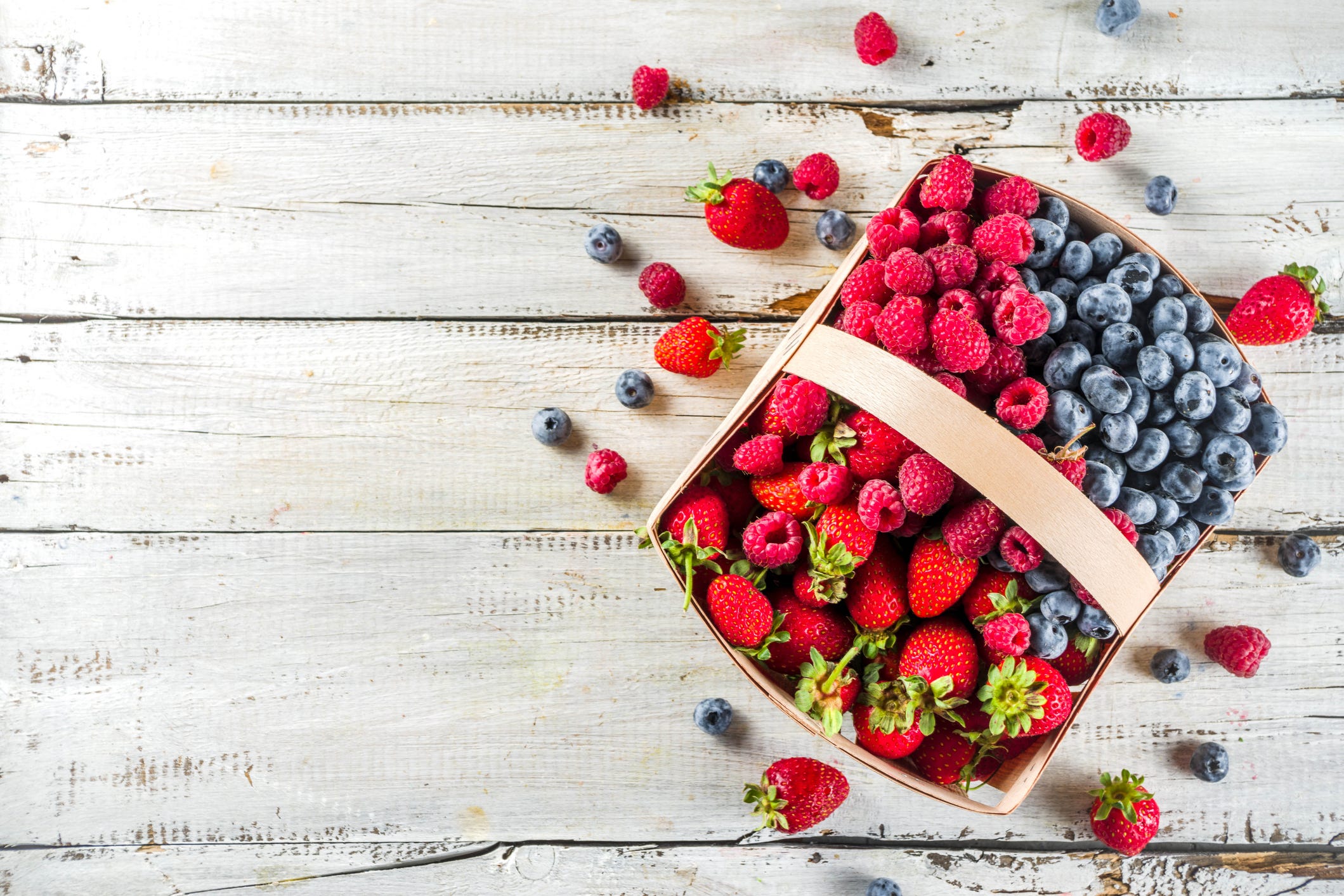 Why Every Runner Should Be Eating More Berries
