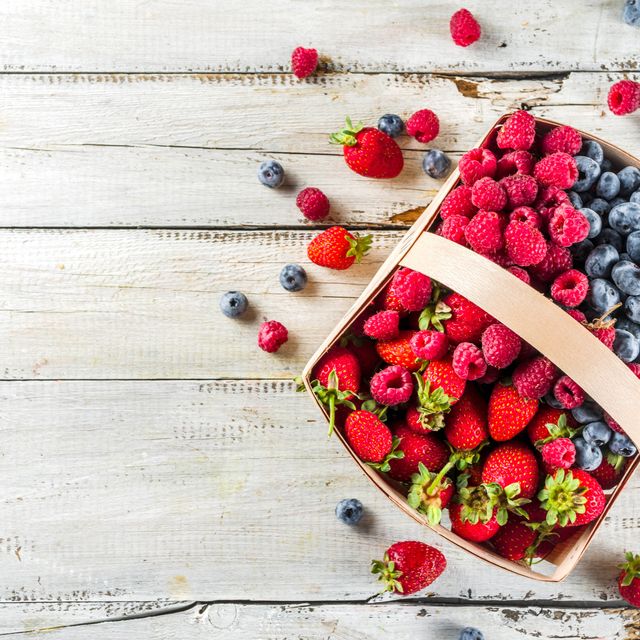 tjene utilfredsstillende stribet The Benefits of Berries Include Fighting Inflammation and Supplying Fibre |  Runner's World Australia and New Zealand