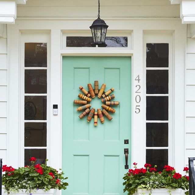 28 Diy Summer Wreath Ideas Outdoor Front Door Wreaths For - Decorative Front Door Hangers Diy