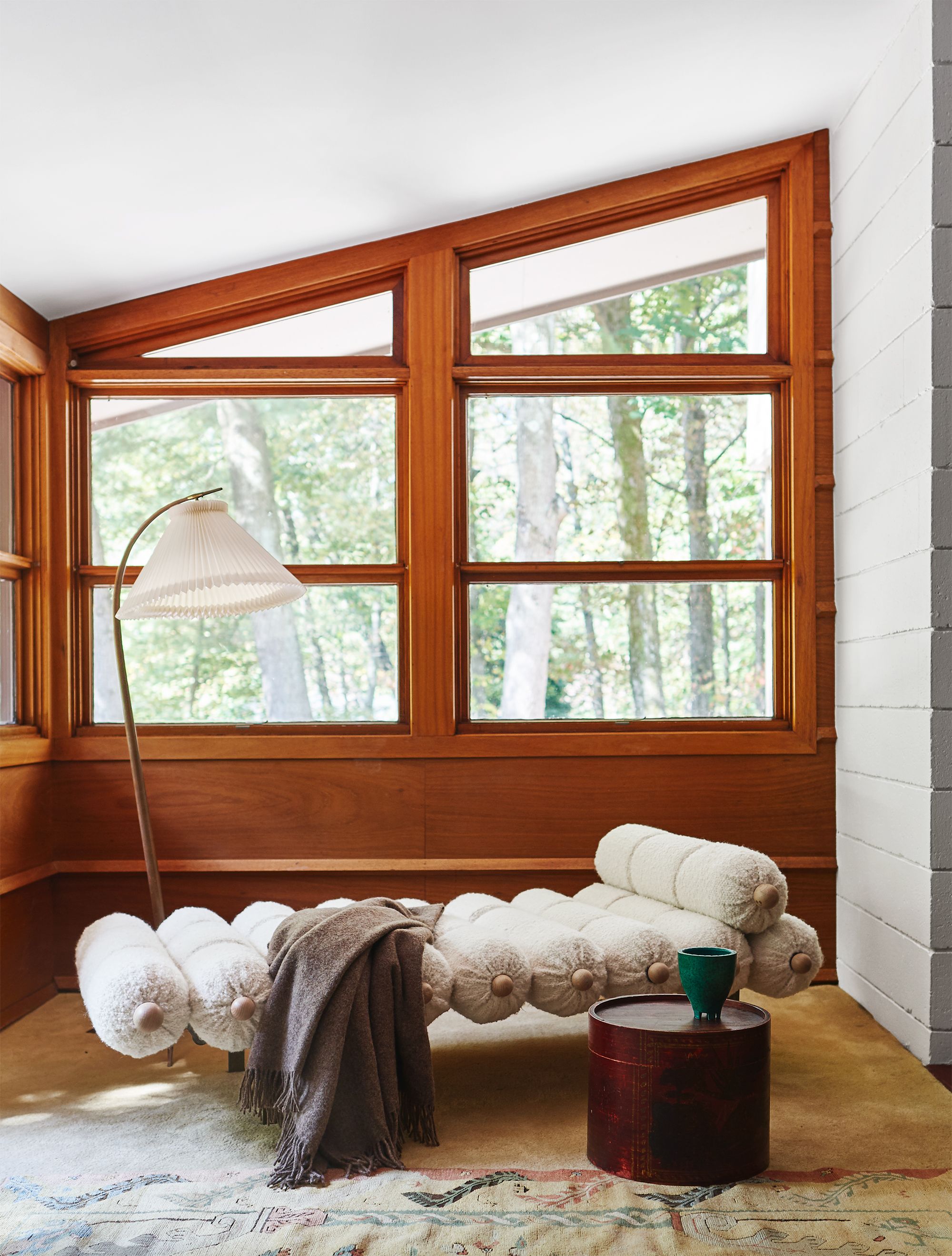 12 Pretty Sunroom Ideas Chic Designs Decor For Screened In Porches