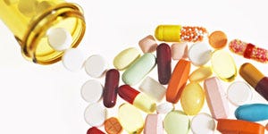 Experts Say Vitamin Supplements Don't Improve Health