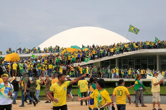 brazil politics bolsonaro supporters demonstration