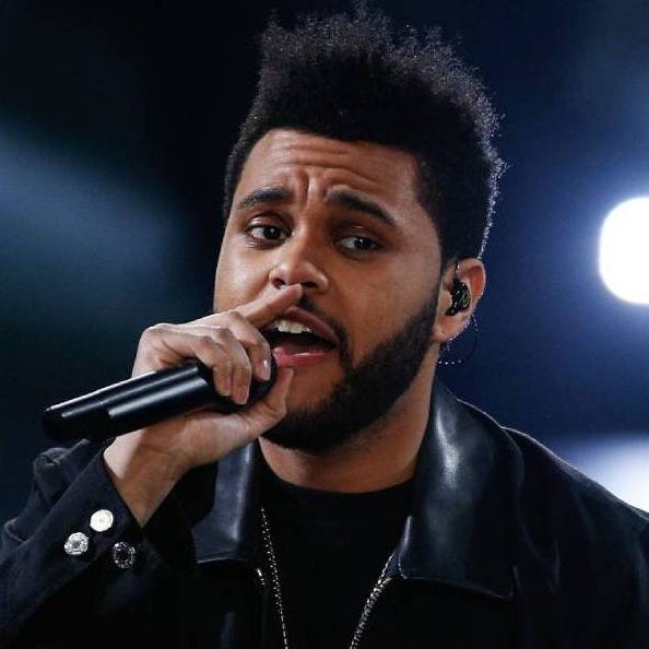 ショー タイム スーパー ハーフ 2021 ボウル スーパーボウル2021は、日本時間2月8日午前。ハーフタイムショーのThe Weeknd、詩人アマンダ・ゴーマンに注目