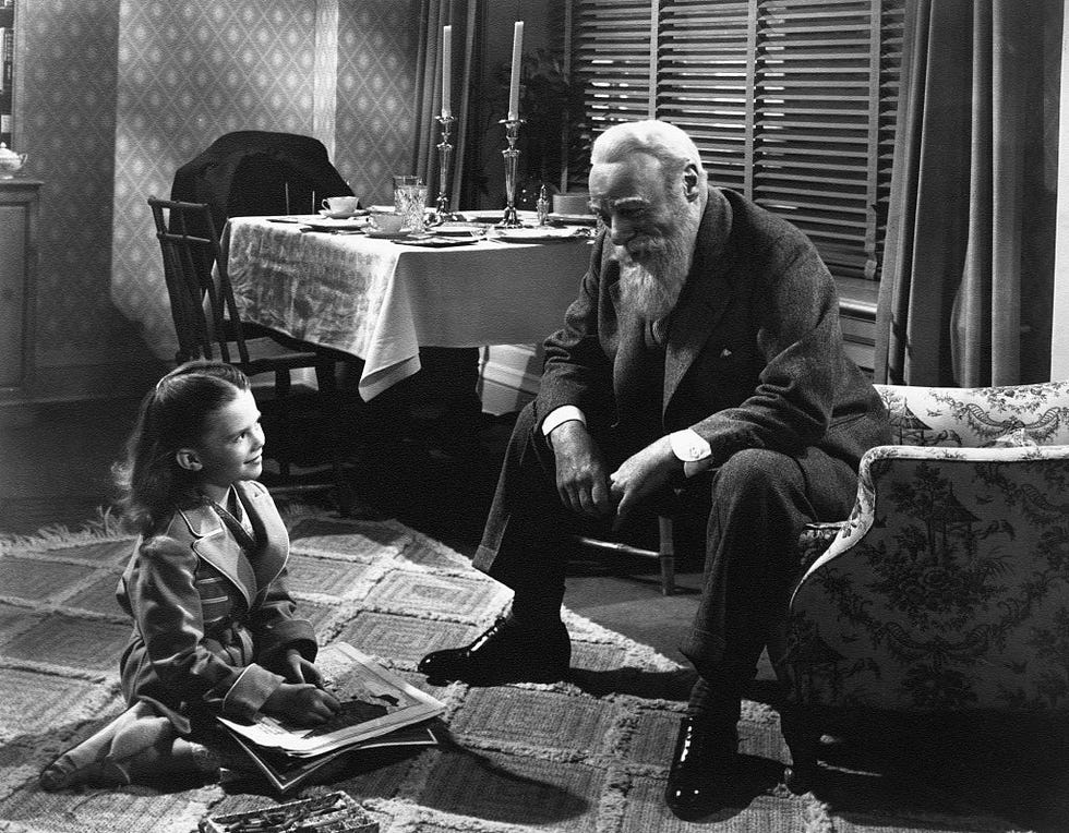 26 Things You Didn't Know About 'Miracle on 34th Street' This holiday classic took some bold moves to get made. Susan-walker-and-kris-kringle-share-a-smile-in-miracle-on-news-photo-1639433707.jpg?crop=1.00xw:0.644xh;0,0