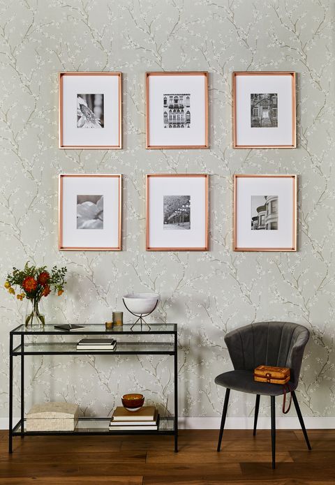How To Create The Right Gallery Wall For Your Space - Empty Frames On Wall Ideas