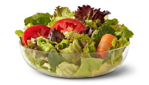 Garden salad, Food, Leaf vegetable, Salad, Lettuce, Vegetable, Dish, Iceburg lettuce, Red leaf lettuce, Cuisine, 