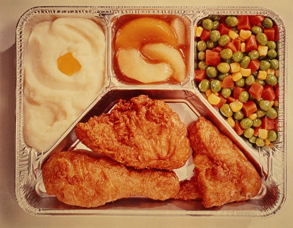 t-v-dinner-of-fried-chicken-high-res-stock-photography-10068901-1553197940.jpg