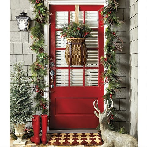 holiday door decor