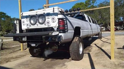 1998 Dodge Ram 2500 V10 Powered 37 Foot Long Pickup For Sale 1998 Dodge Ram 2500 V10 Powered 37 Foot Long Pickup For Sale