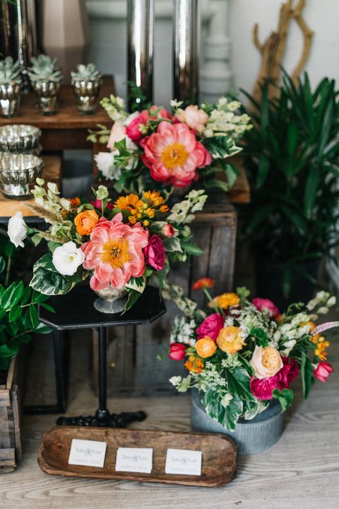 30 Best Local Flower Shops Near Me - Top Florists in America