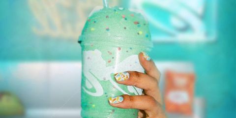 Green, Nail, Turquoise, Hand, Frozen dessert, Finger, Dairy, Ice cream, Nail care, 