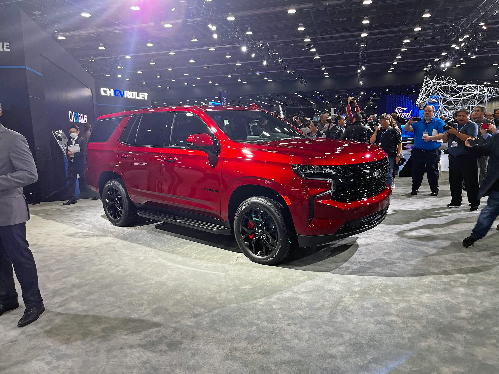 2023 Chevy Tahoe RST Performance Adds a Cop Suspension and More Power