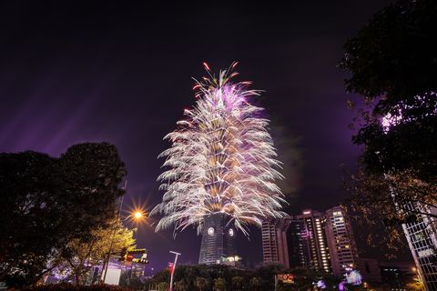 2014 taiwan, taipei 101 fireworks