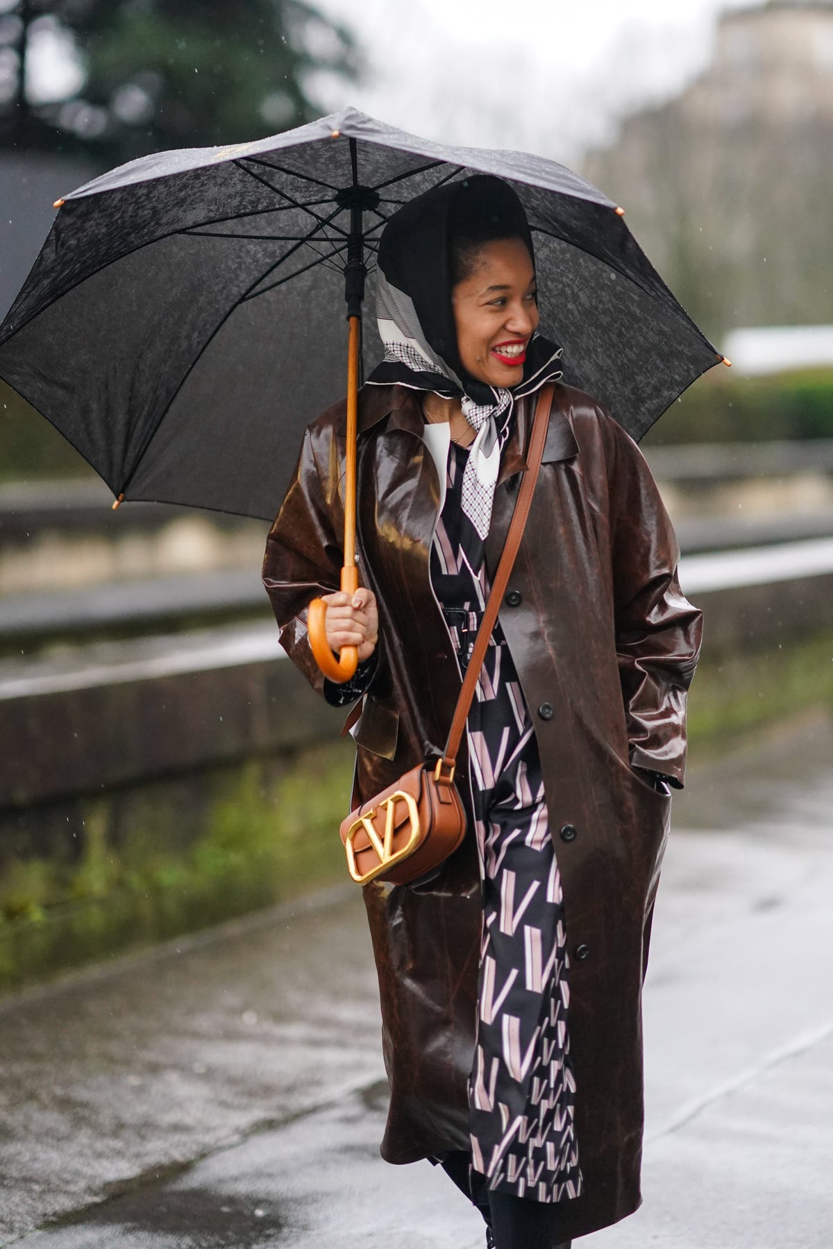 Rainy Day Outfit Ideas For 2021 What To Wear When It Rains