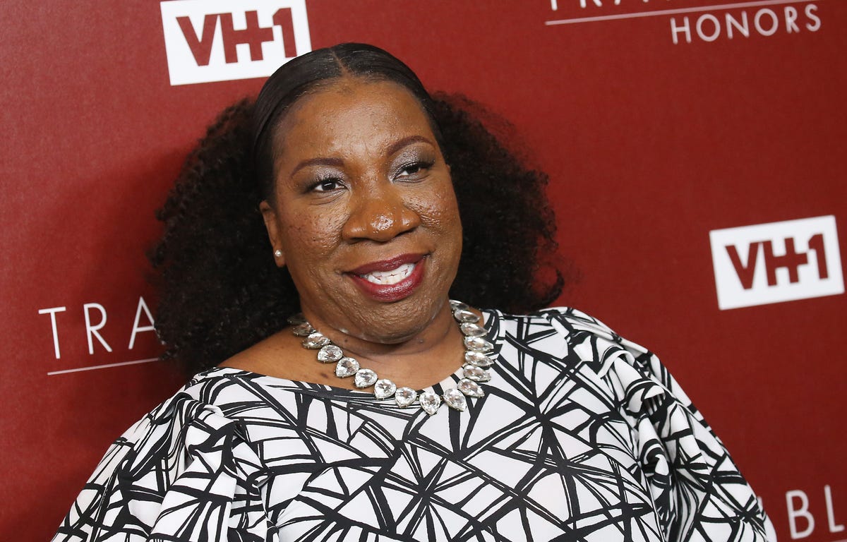 See Metoo Founder Tarana Burkes Vh1 Trailblazer Honors Speech