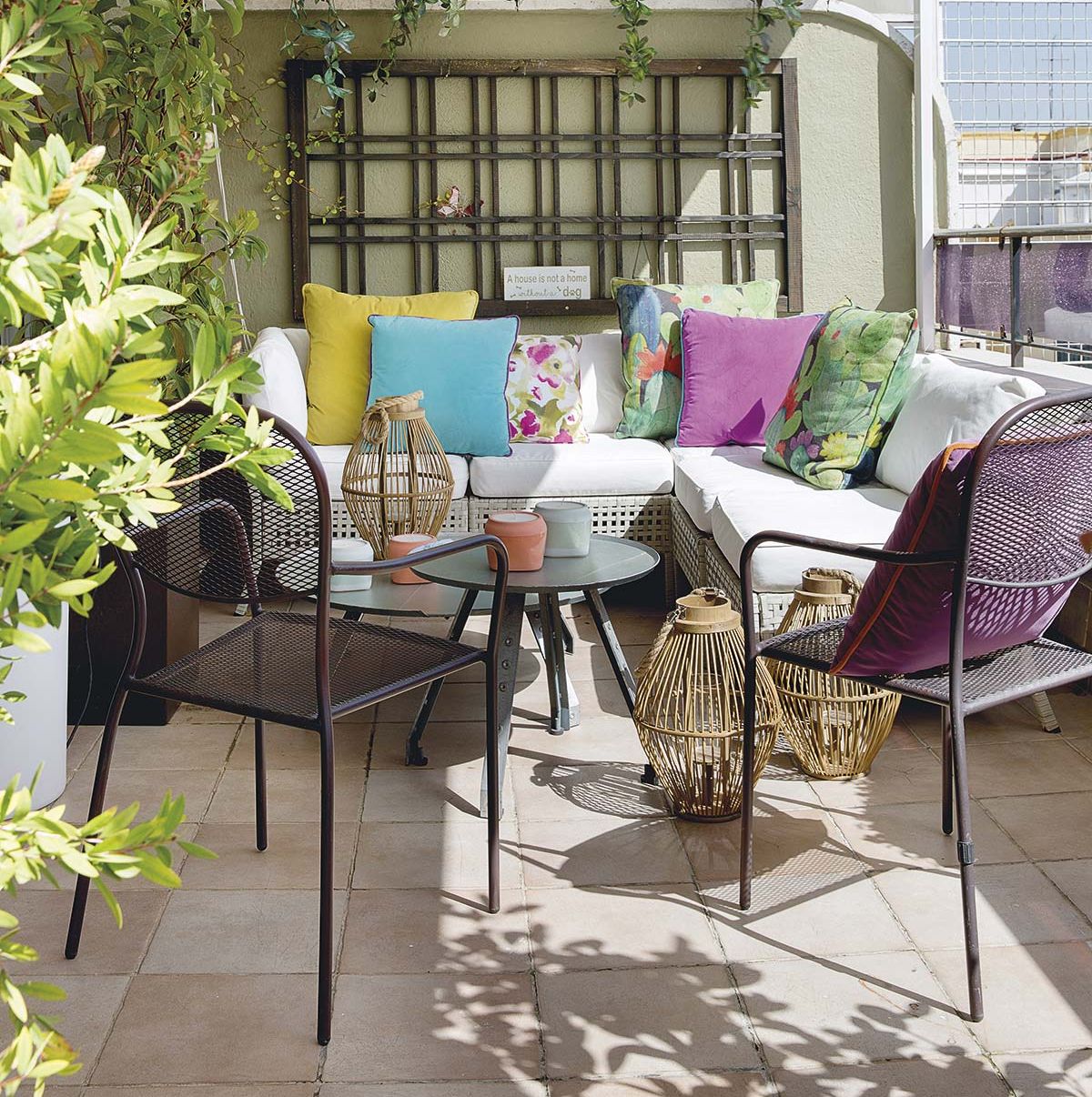 Parpadeo Experto interior 15 Ideas para decorar la terraza o el jardín con gusto y estilo