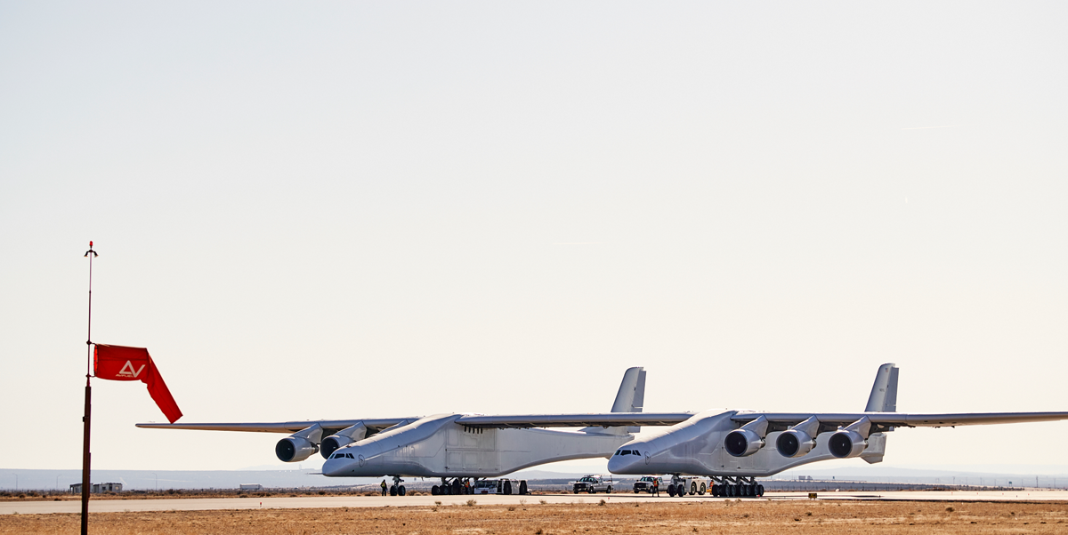 Stratolaunch Monster Plane Hits 40 Knots in Latest Taxi Test