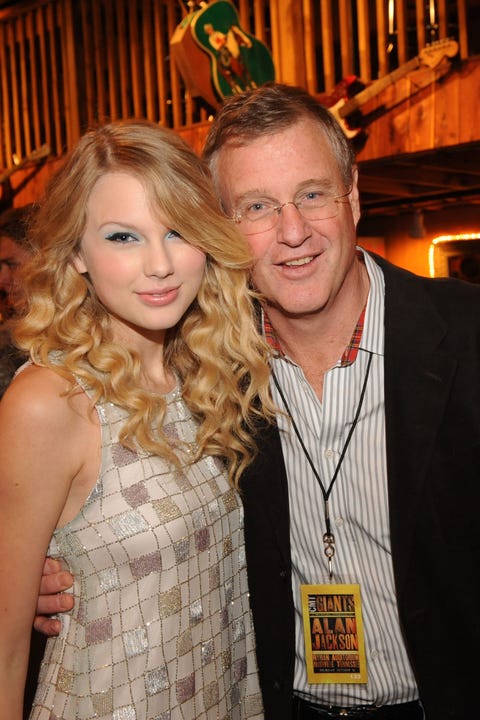 taylor swift with her dad