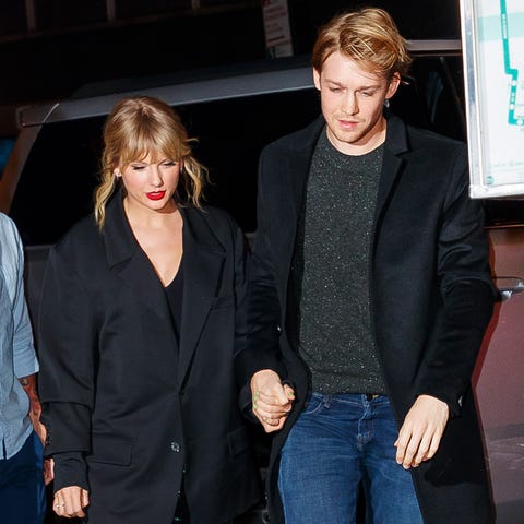 Is Taylor Swift Still Dating Joe Alwyn In December 2019