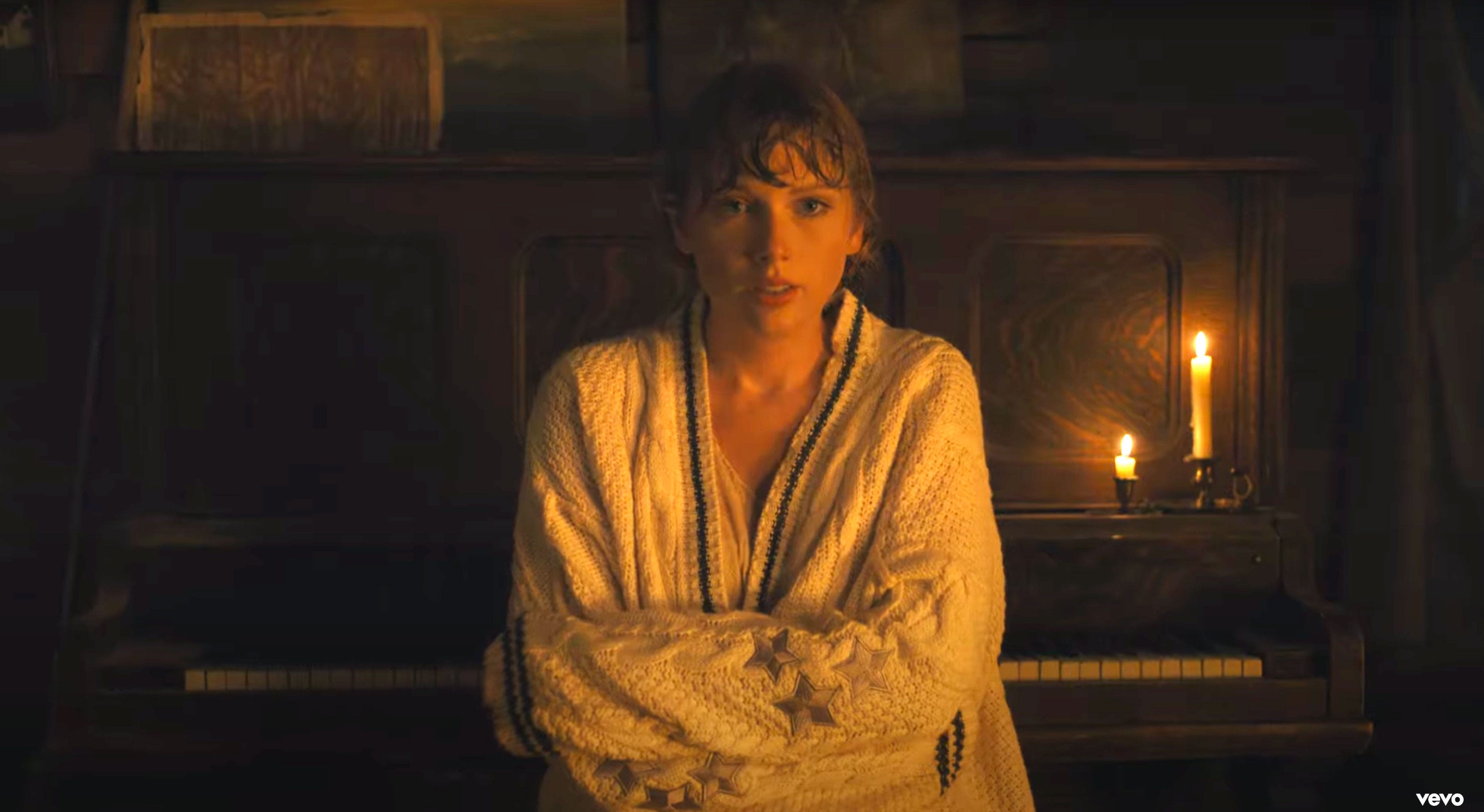 Taylor Swift’s ‘Cardigan’ Lyrics Seem to Be an Intimate Look at Her Three-Year Romance with Joe Alwyn