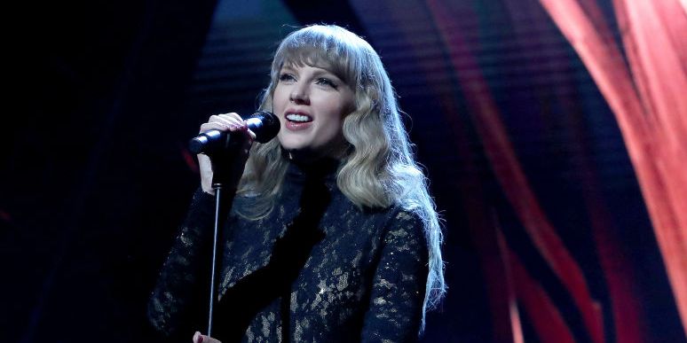 Taylor Swift Wore a Sheer Lace Catsuit At the Rock Hall Of Fame