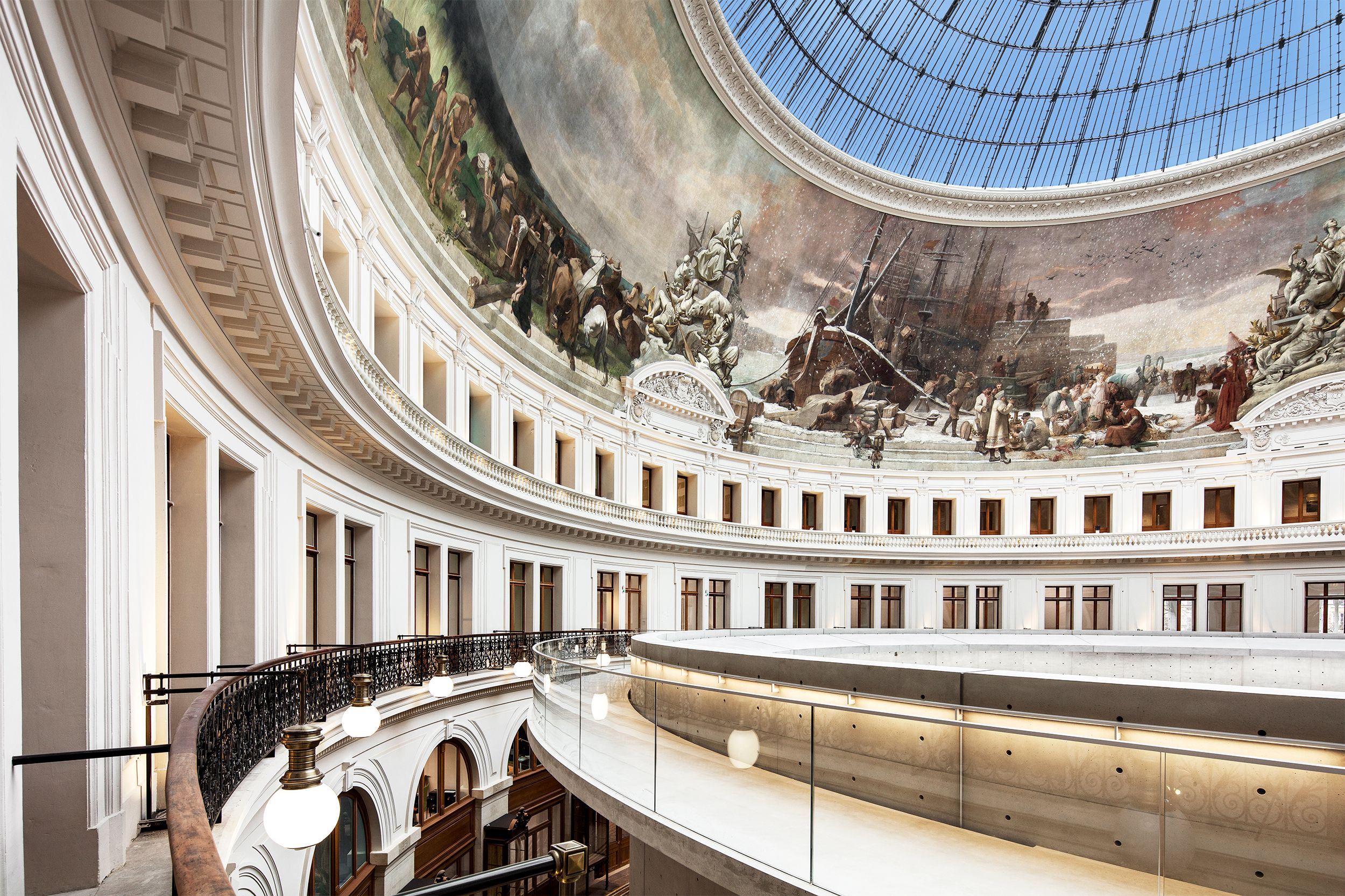 建築家 安藤忠雄が手掛けたパリの新しい美術館 ブルス ドゥ コメルスがオープン