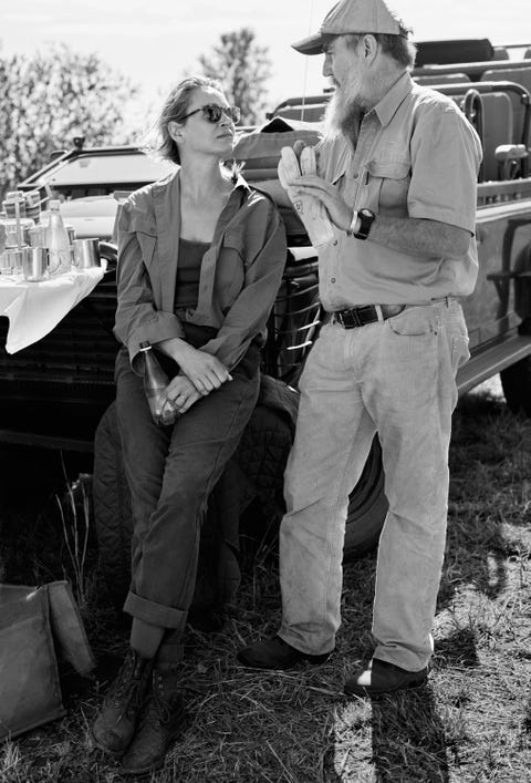 Uma Thurma and Map Ives discussing rhino conservation