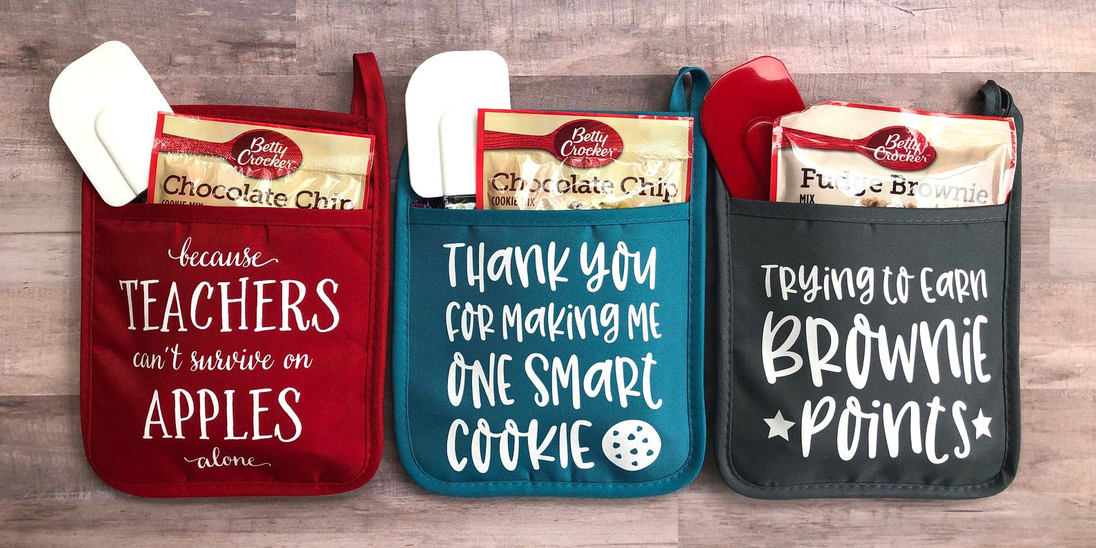 20+ Impressive Ideas For Teacher's Day Gifts To Thank Your Mentor -  CakenGifts.in