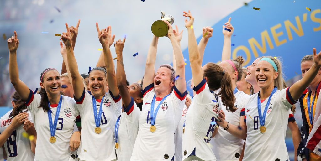 Celebrity Reactions To The Us Women S Soccer Team World Cup Win