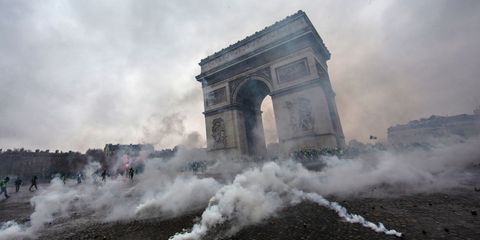 France's 'Yellow Vest' Protesters Return to Champs-Elysees