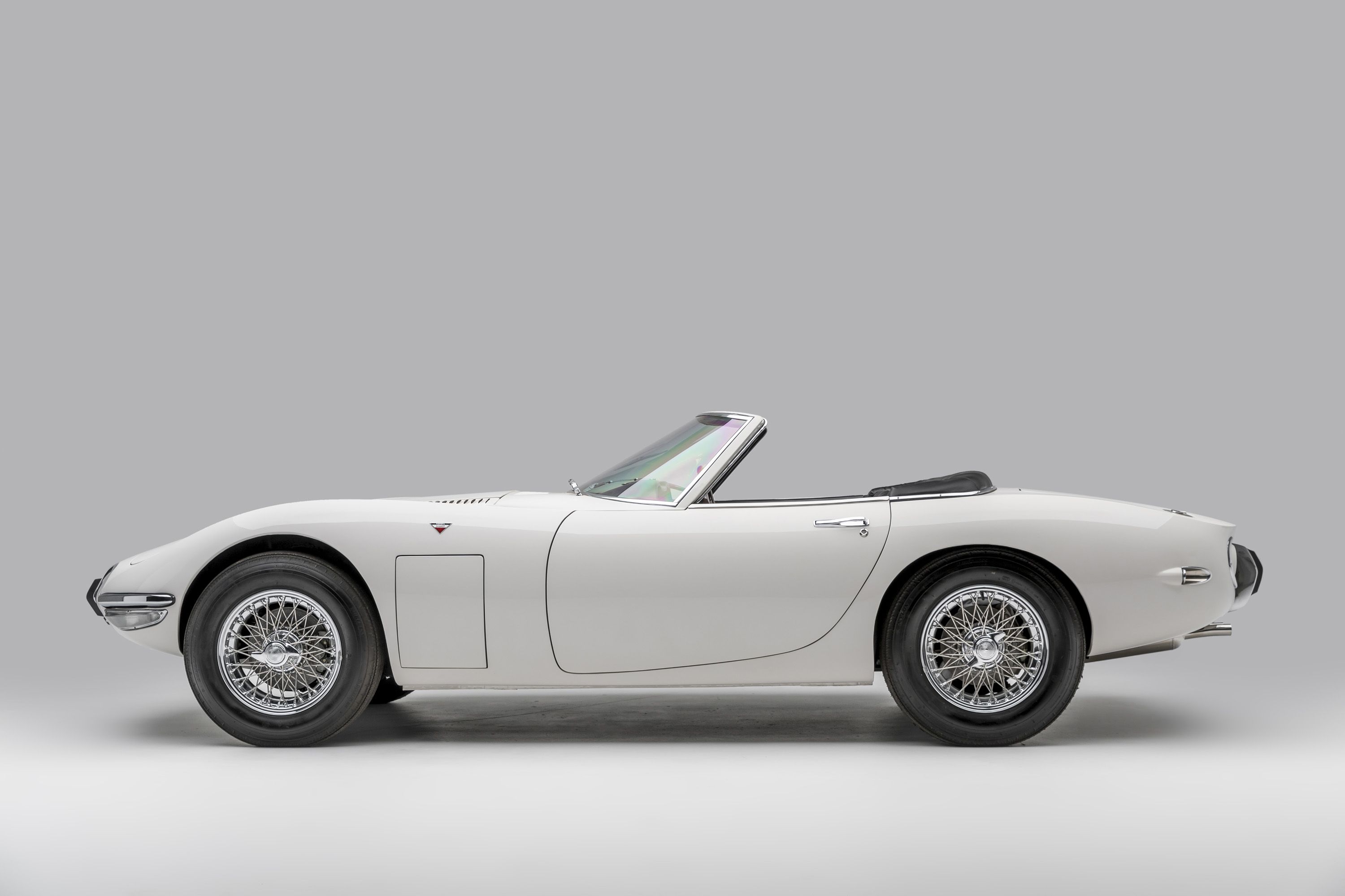 The Toyota 00gt Roadster That Saved James Bond