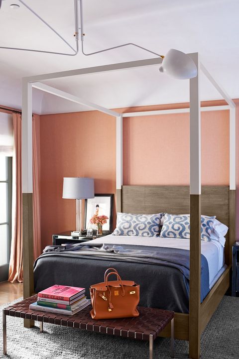 Bed, Furniture, Bedroom, Room, Canopy bed, Bed frame, four-poster, Mattress, Bed sheet, Interior design, 
