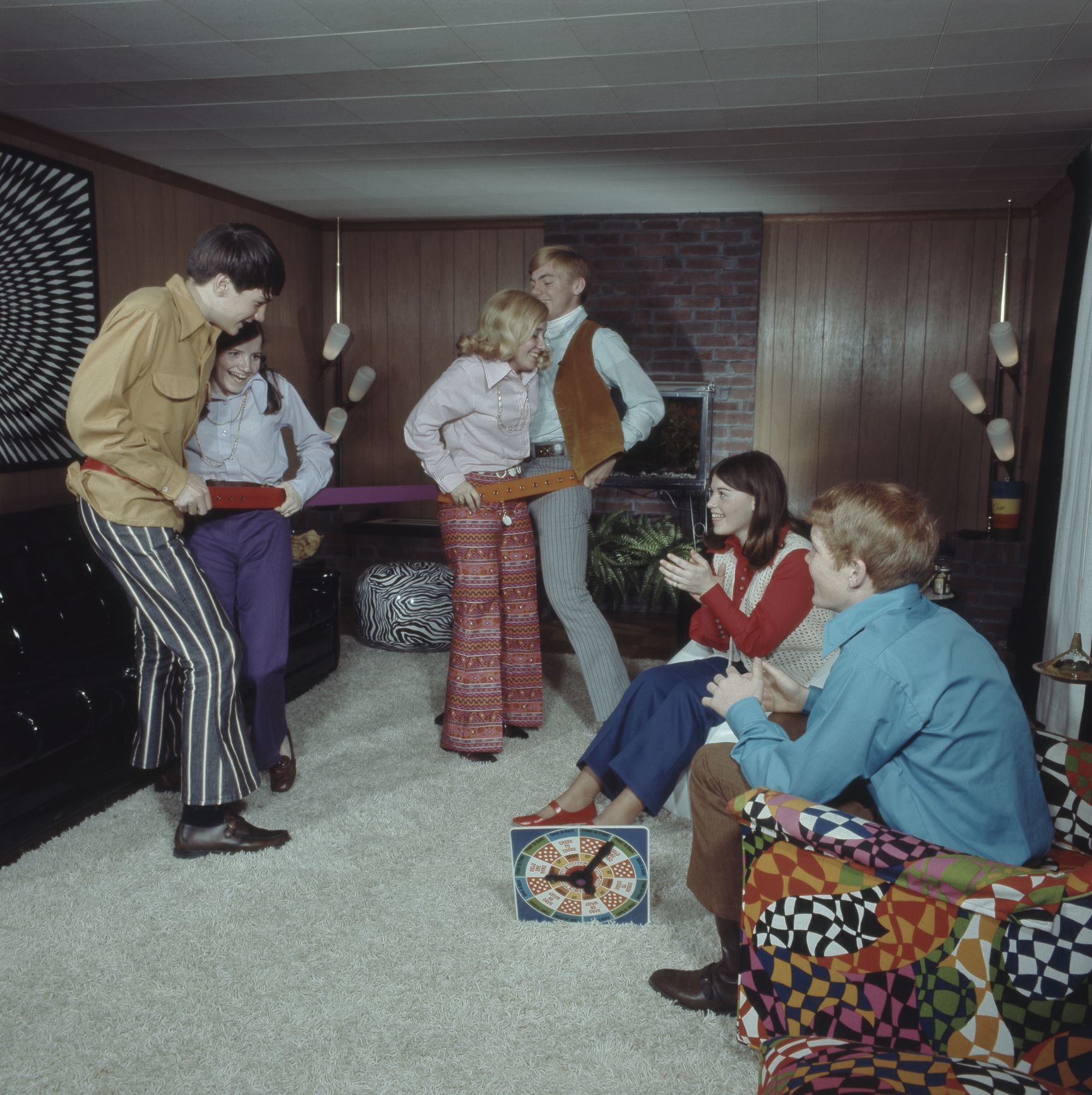 How Life As A Teen Is Different Now - Life 50 Years Ago