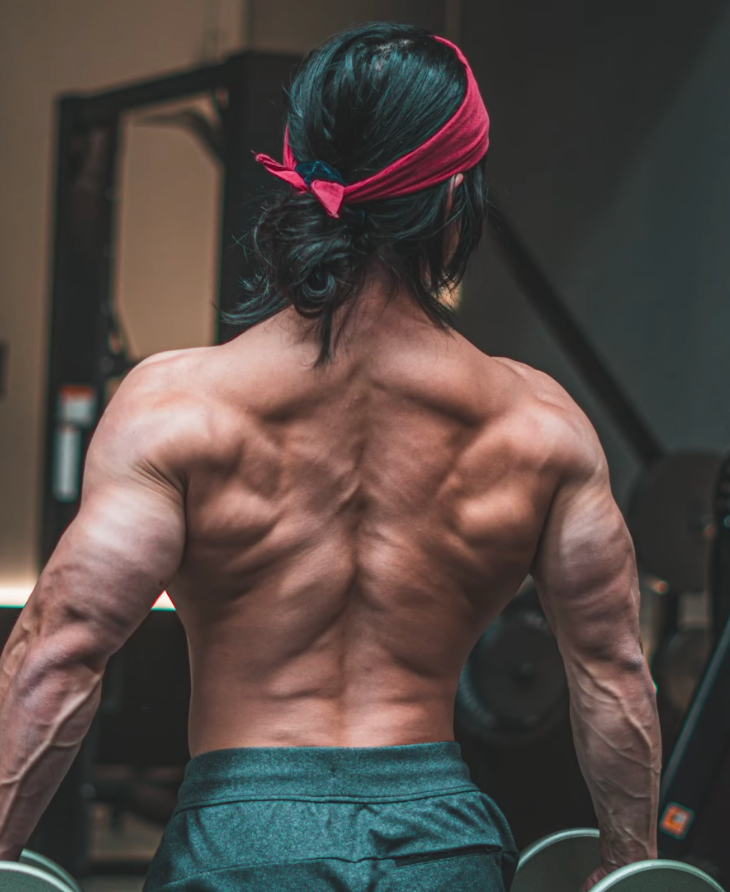 A Bodybuilding Coach Shares His Top Exercises to Build a Thick Upper Back