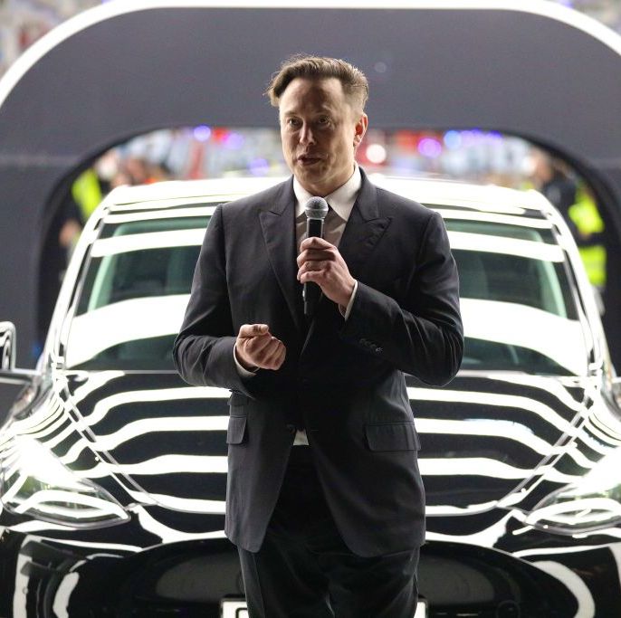 Musk's $46 Billion Payday Comes as Tesla Completes Texas Move