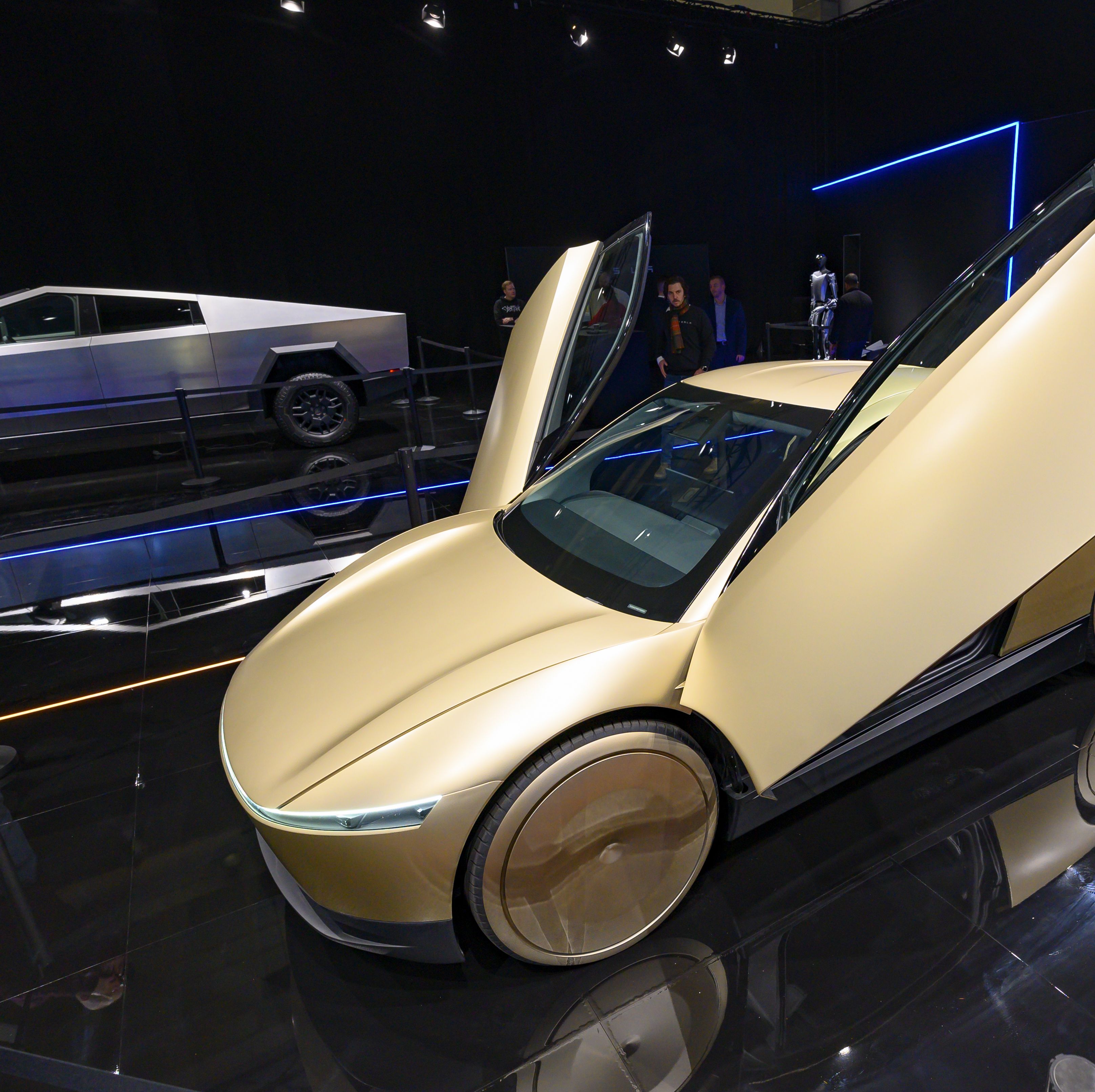 5 Crucial Questions Regarding Tesla's Anticipated Robotaxi
