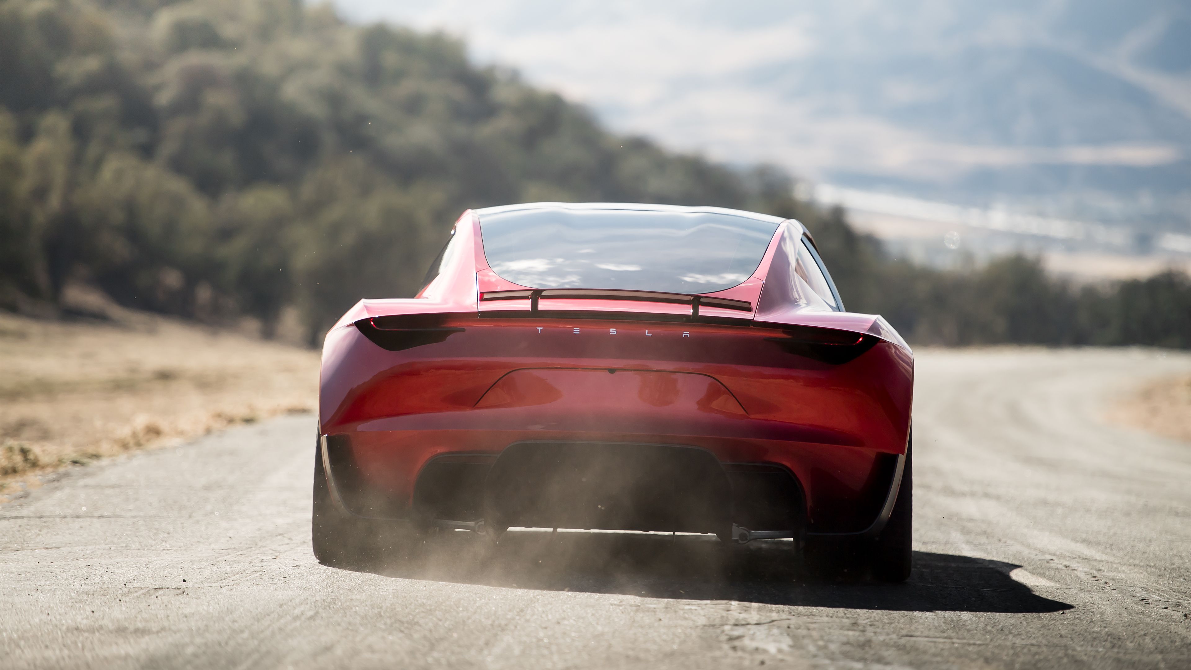 vagón Comprometido acoplador Tesla Roadster con pack SpaceX: De 0 a 100 km/h en 1 segundo