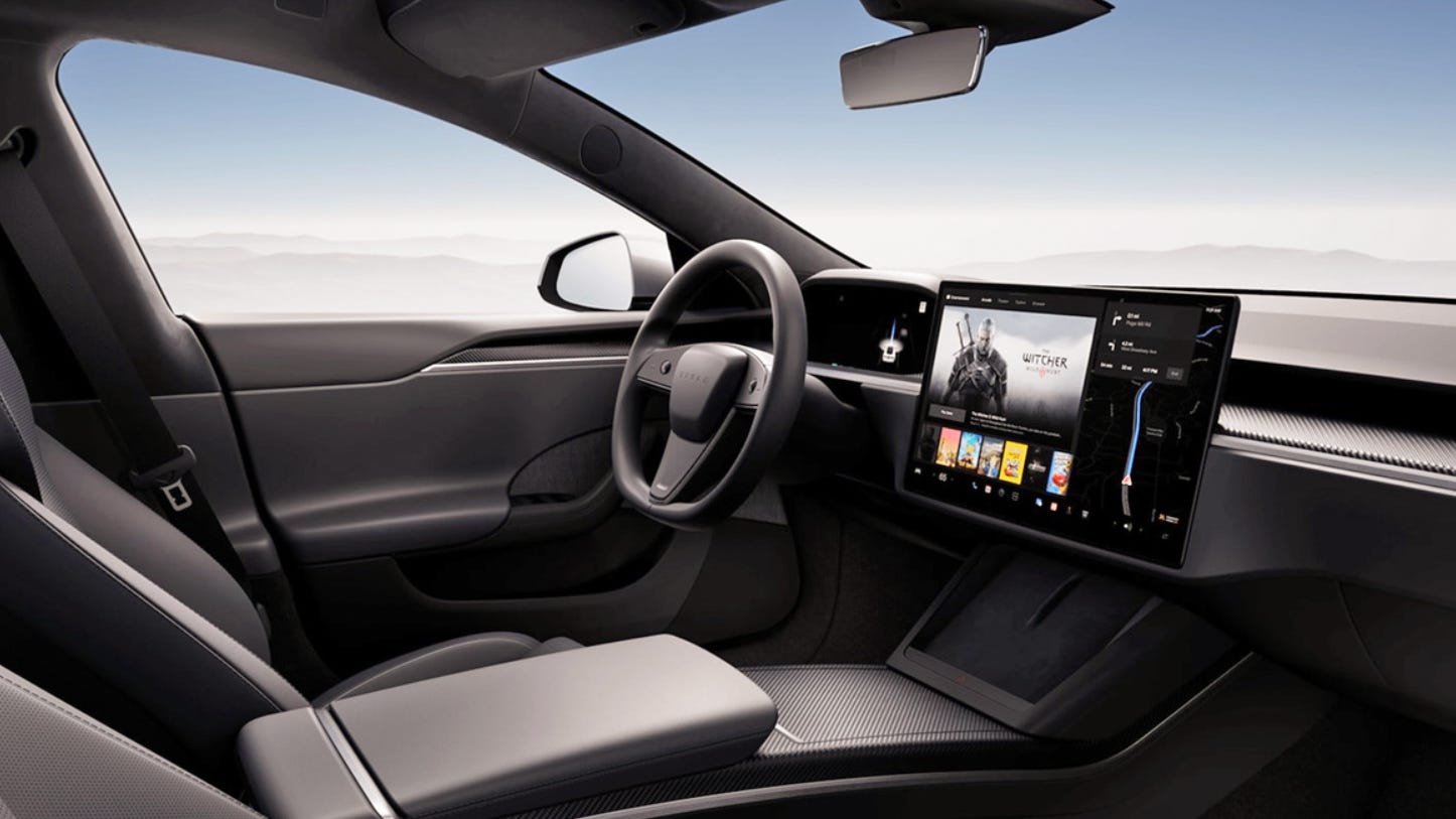 Is Tesla Already Giving Up on the Idea of Yoke Steering?