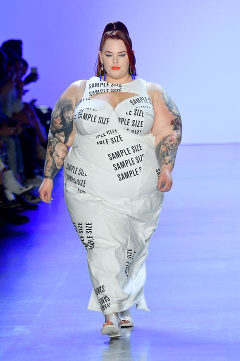 på den anden side, tobak hoppe Tess Holliday On Body Positivity, Plus-Size Models And Fashion Week