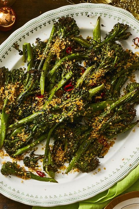 vegetarian christmas dinner – crispy roasted broccolini