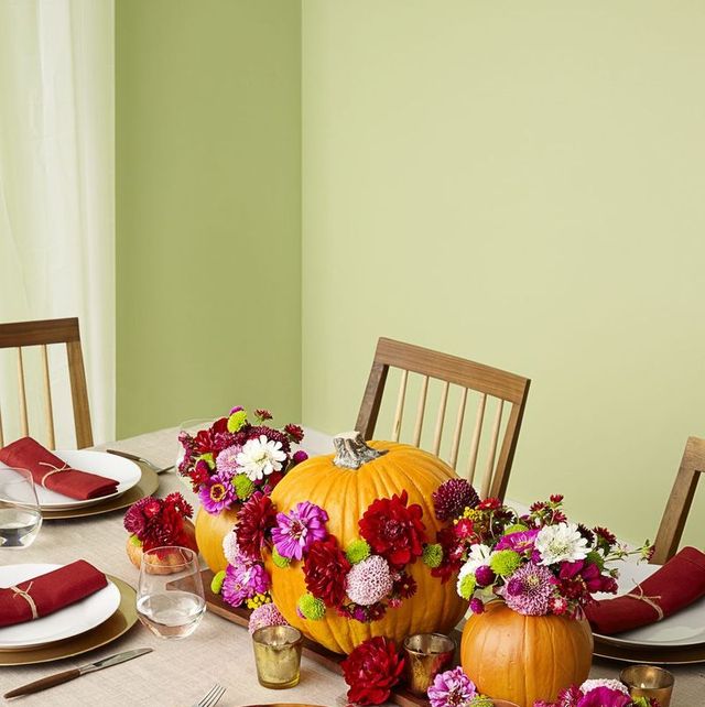 40+ Easy Thanksgiving Centerpieces - DIY Thanksgiving Table Decoration ...