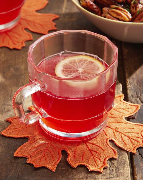 cranberry mulled white wine and grandsue’s sweet and spicy roasted pecans