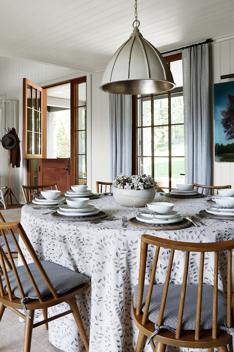 thanksgiving colors white and gray table round