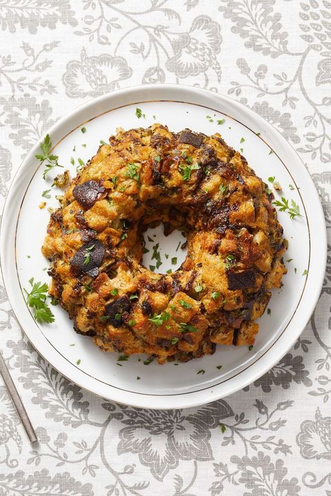 thanksgiving side dishes herb stuffing ring