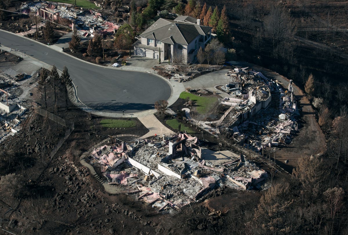 California Wildfires Photos | California Wildfires Damage and Progression